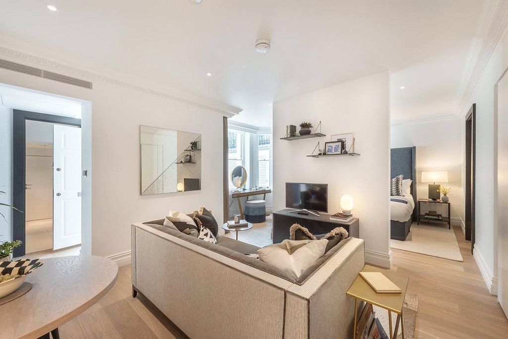 Property photo 1 of 8 Picture No. 13