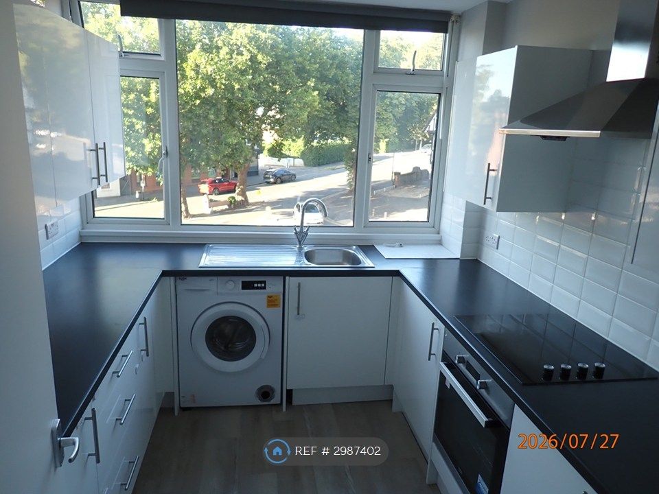 Property photo 3 of 6