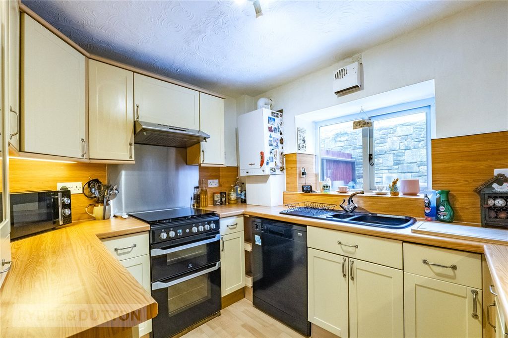 Property photo 3 of 21 Picture No. 26