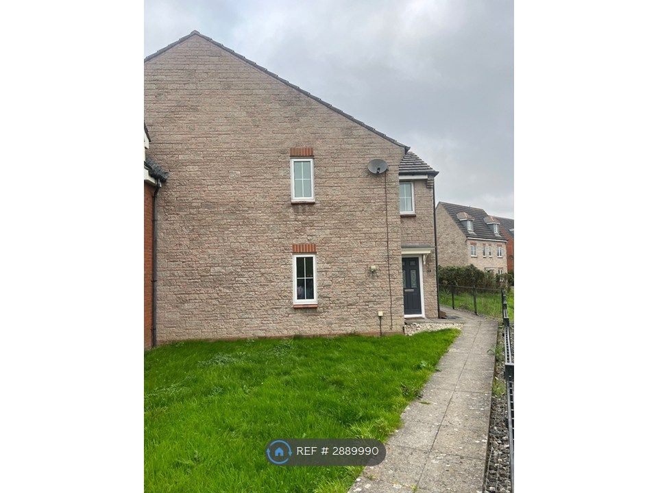 Property photo 2 of 14