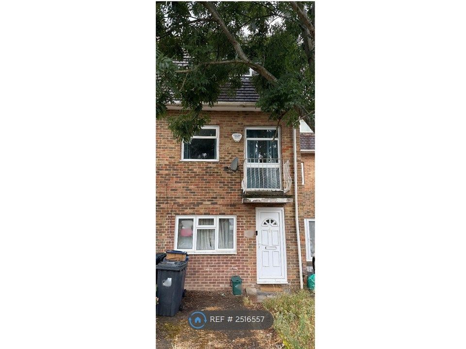 Property photo 2 of 24
