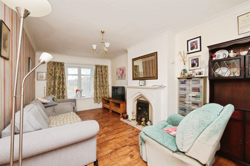 Property photo 3 of 15