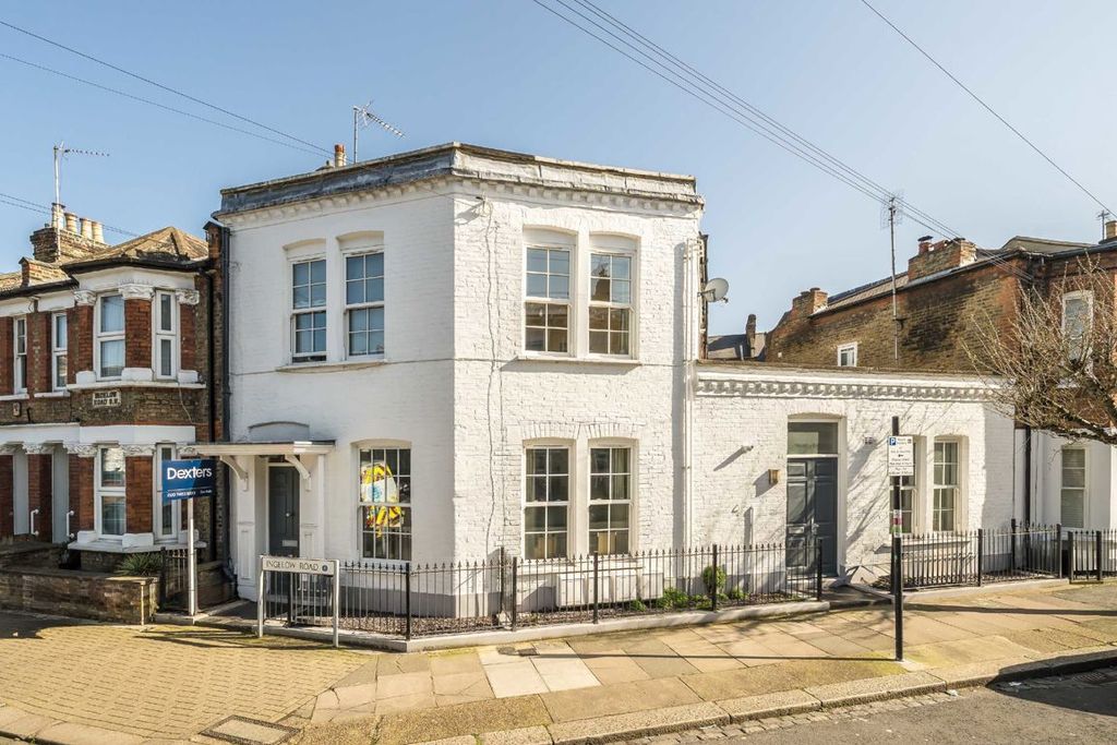 Property photo 3 of 7