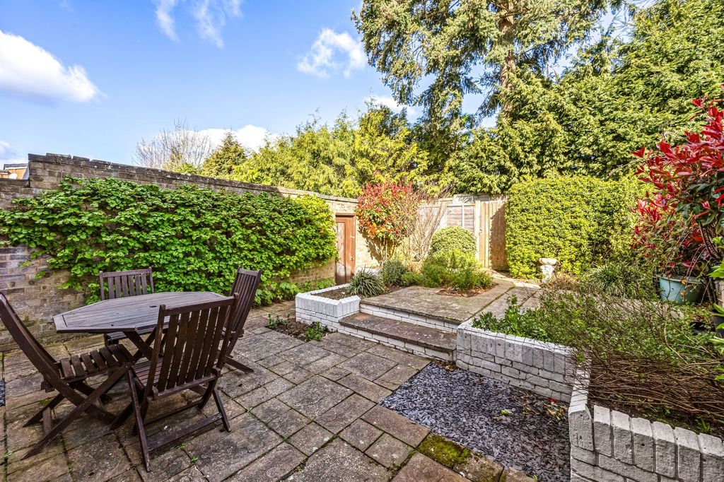 Property photo 3 of 18 Rear Garden