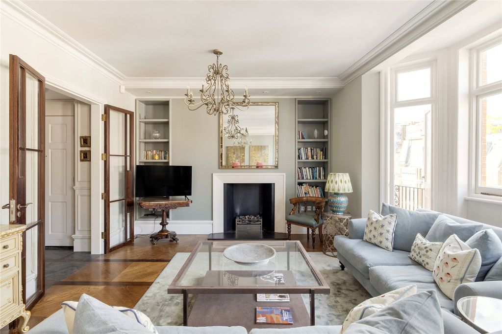 Property photo 2 of 19 Picture No. 02