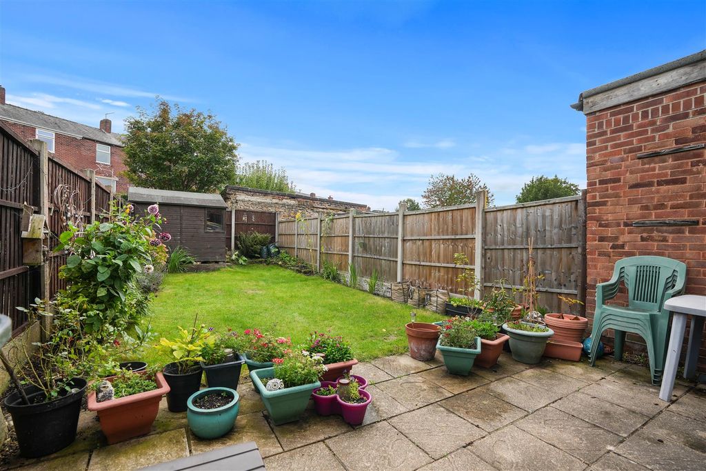 Property photo 1 of 22 Rear Garden