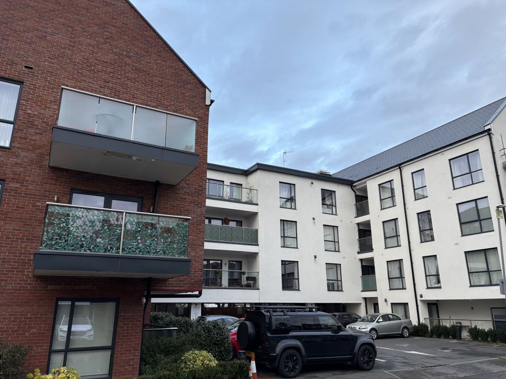 Property photo 3 of 10