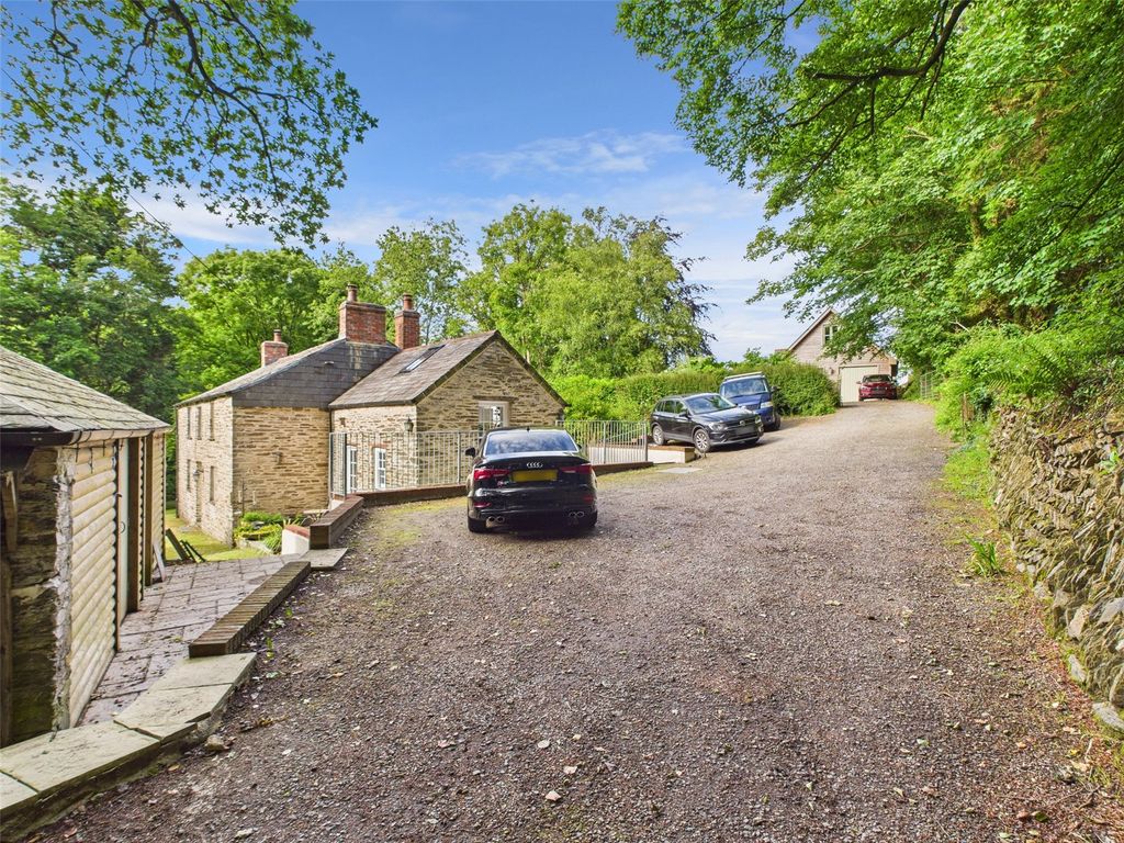 Property photo 3 of 27 Picture No. 25