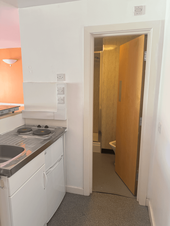 Property photo 2 of 7