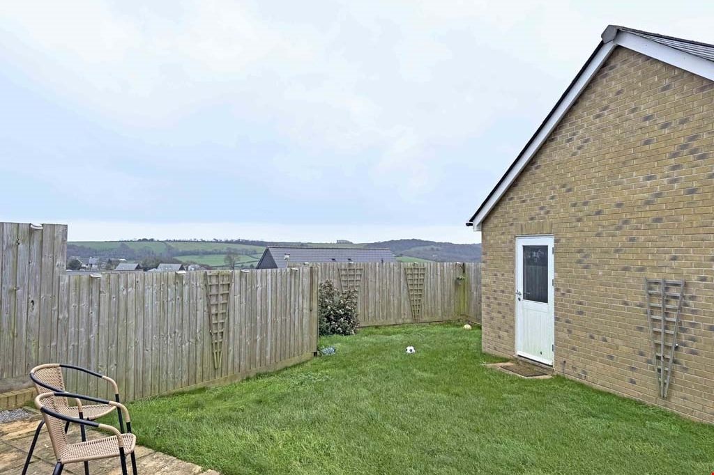 Property photo 3 of 12 Photo 3
