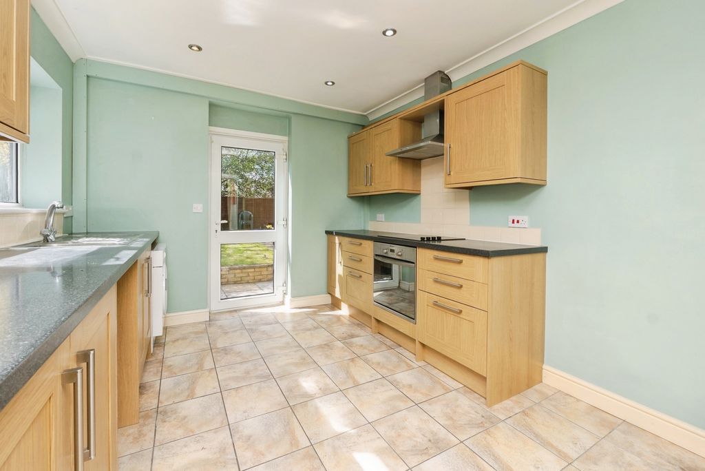 Property photo 2 of 19 Pbox-Img.Jpg