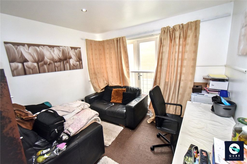 Property photo 2 of 9 Picture No. 03