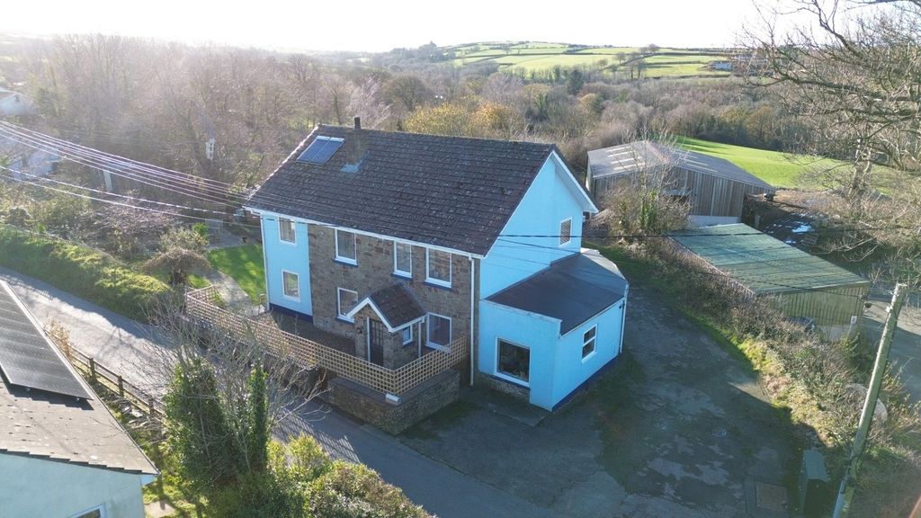 Property photo 1 of 50