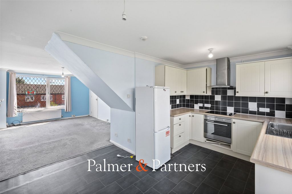 Property photo 2 of 16 Picture No. 04
