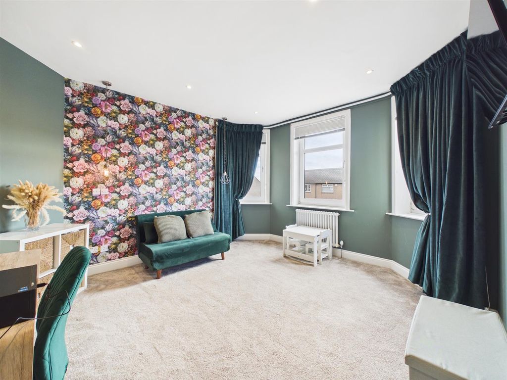 Additional image 7 of 3 bed flat for saleSandy Road, Renfrew PA4