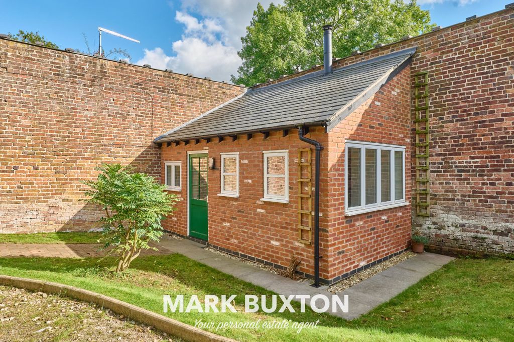 Property photo 3 of 55