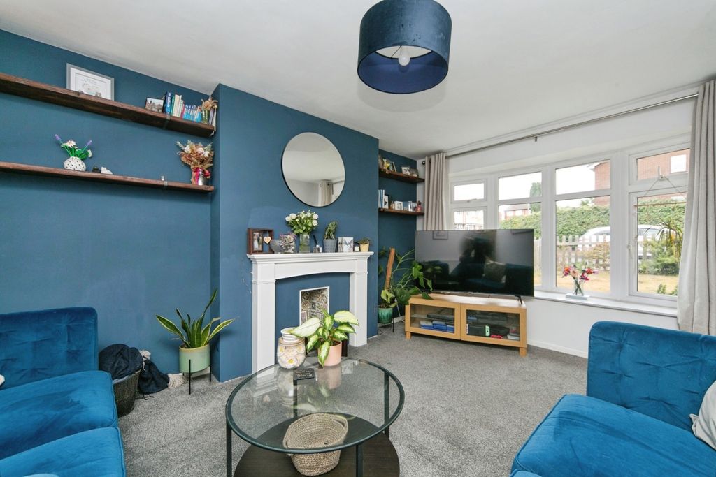 Property photo 3 of 17 Pbox-Img.Jpg