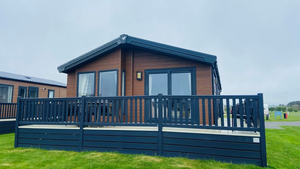 Property photo 1 of 7 Willerby Portland 2021.Jpg