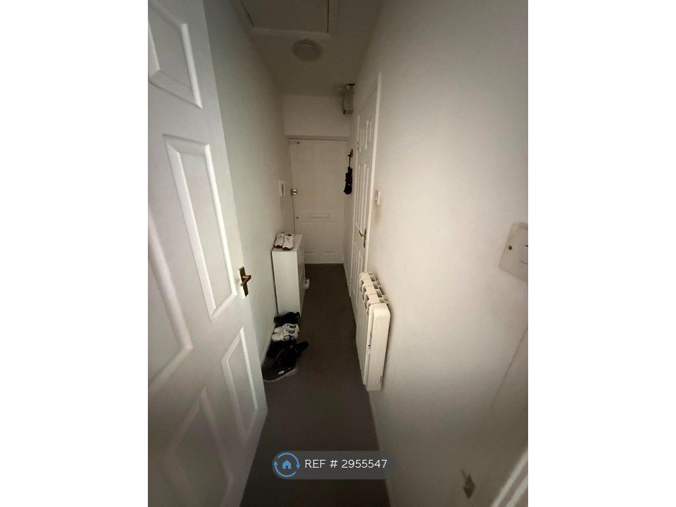 Property photo 3 of 3