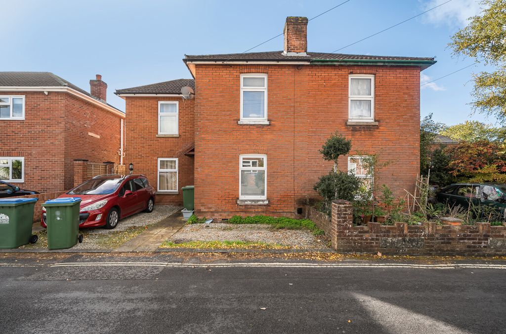 Property photo 1 of 14 1373105-3-6900c36...