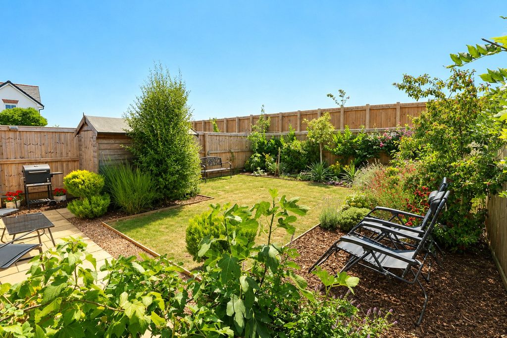 Property photo 2 of 19 2 - Picture No. 11