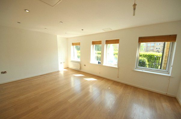 Property photo 2 of 5 Living Room (1)