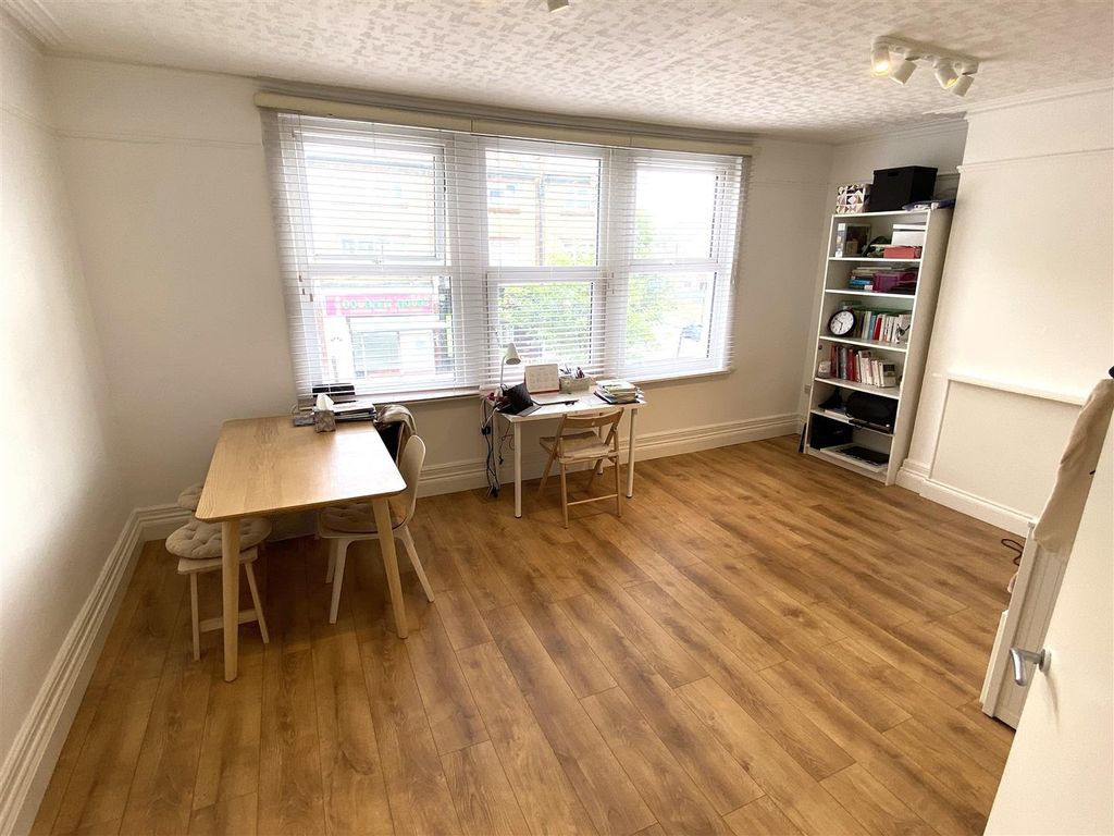 Property photo 2 of 9 Img_5284A.Jpg
