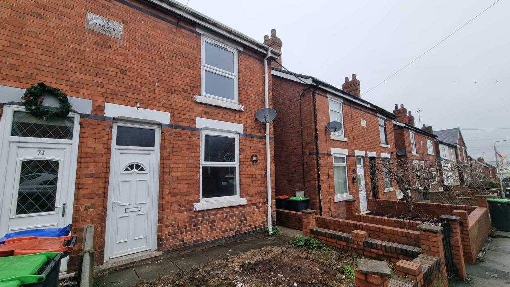 Property photo 1 of 9