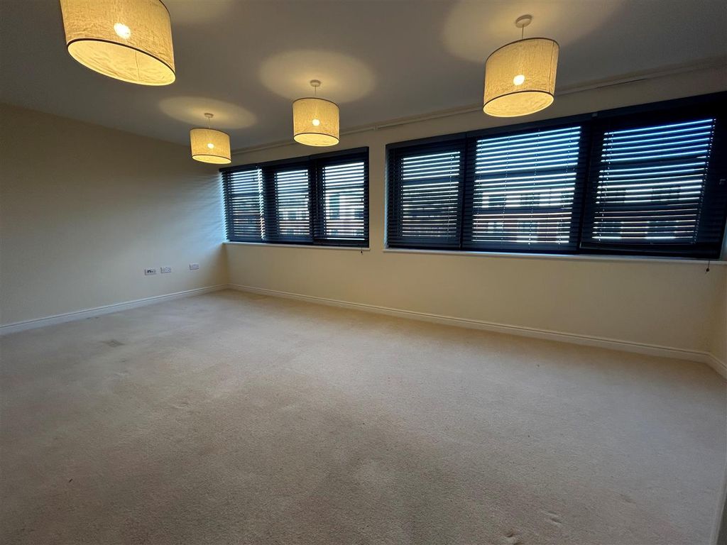 Property photo 2 of 6 Living Room.Jpg