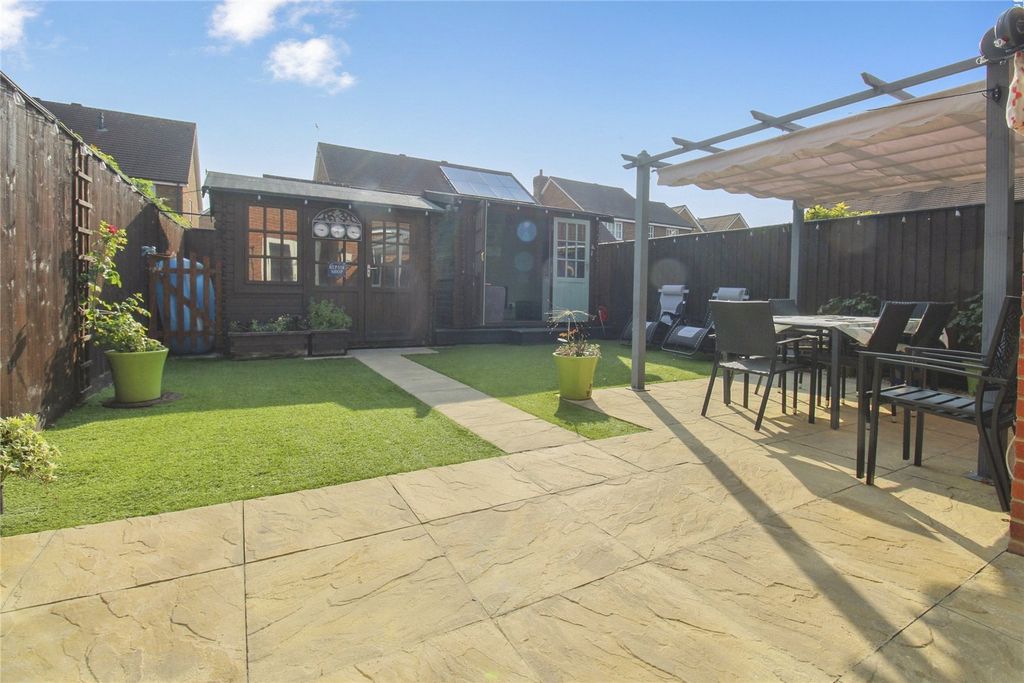 Property photo 2 of 15 Picture No. 01