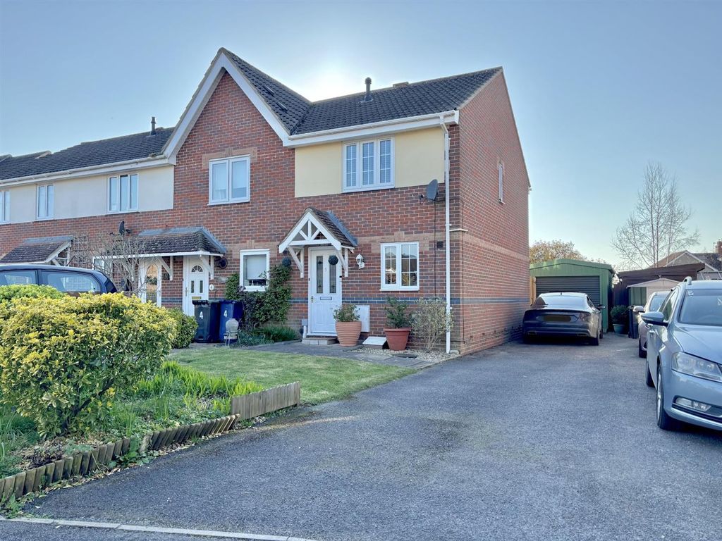 Property photo 1 of 12 Main.Jpg