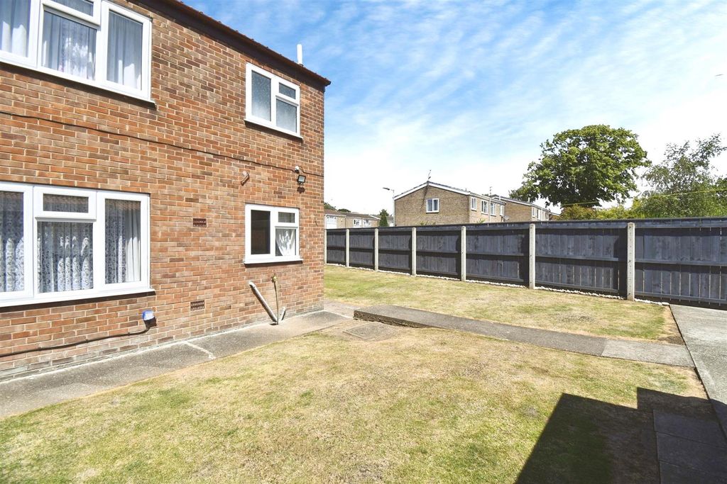 Property photo 3 of 18