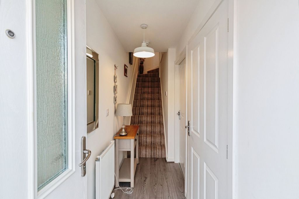 Property photo 2 of 17 Pbox-Img.Jpg