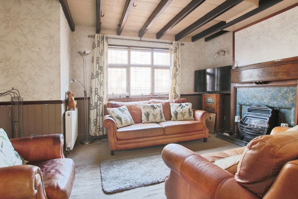 Property photo 2 of 12 4161516