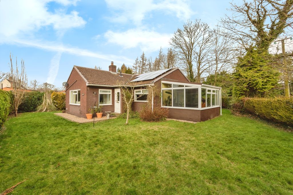 Property photo 1 of 17 Photography
