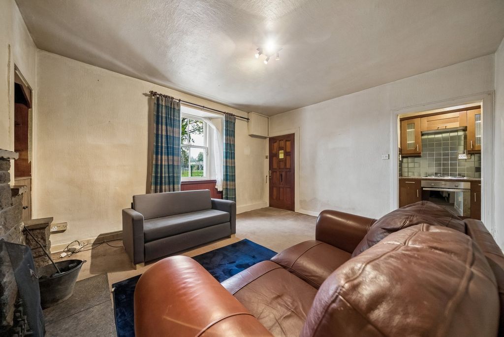Property photo 3 of 14 Picture No. 06