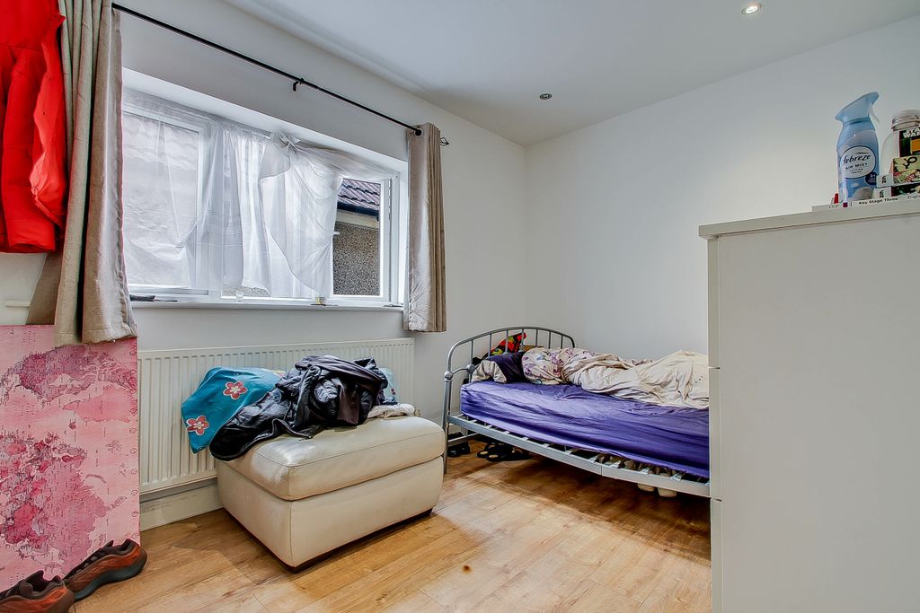 Additional image 11 of 6 bed end terrace house for saleNorthwood Gardens, Greenford UB6
