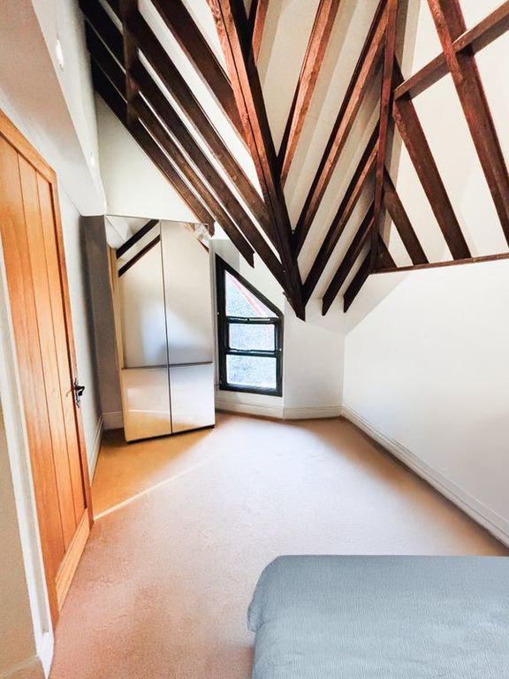 Property photo 2 of 14 En-Suite