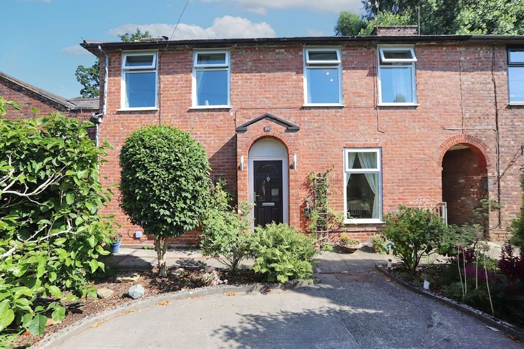 Property photo 2 of 24