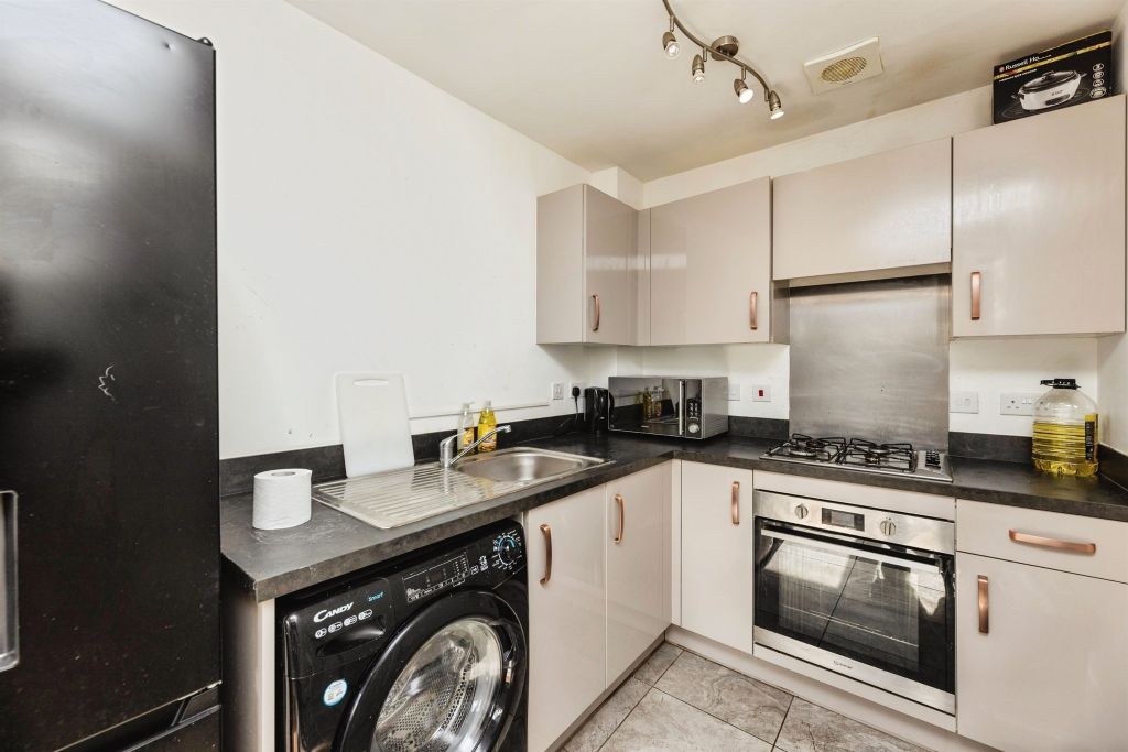 Property photo 2 of 13