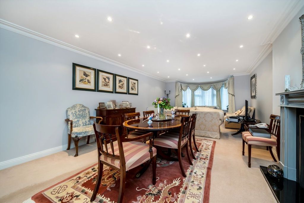 Property photo 2 of 4