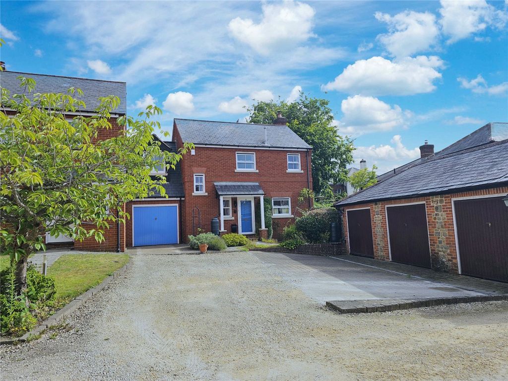 Property photo 1 of 16 Picture No. 03