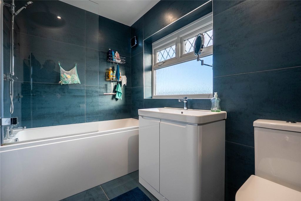 Property photo 3 of 15 Picture No. 10