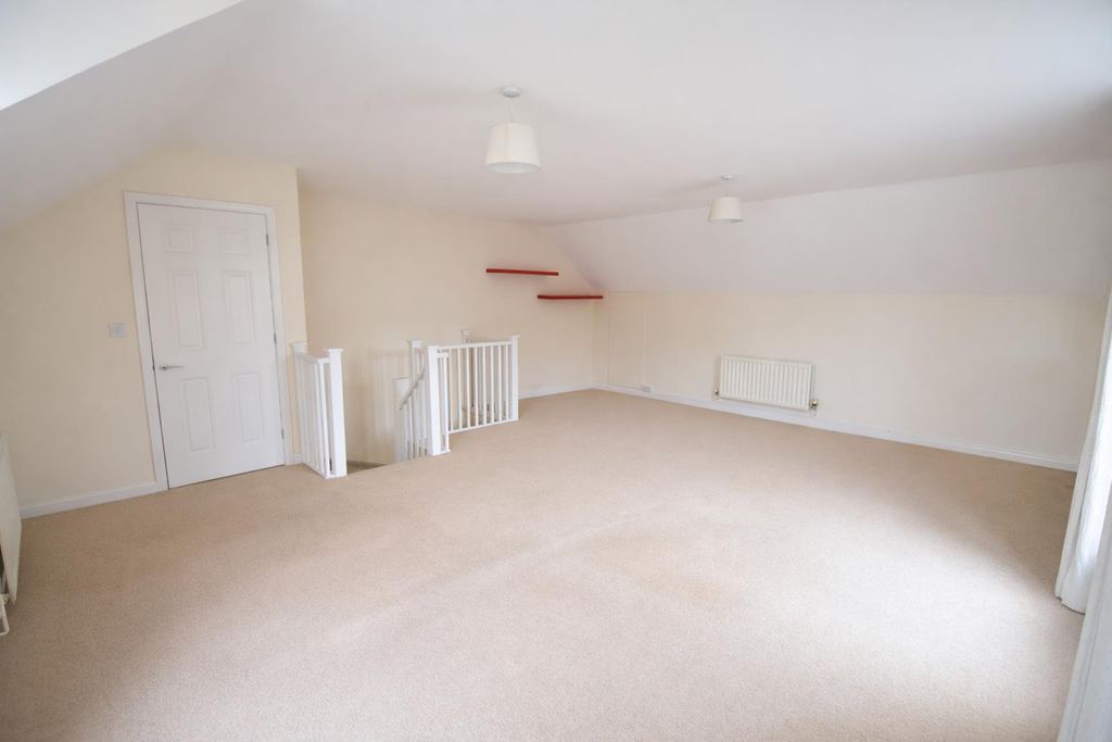 Additional image 14 of 2 bed flat for saleBurlington Road, Portishead BS20