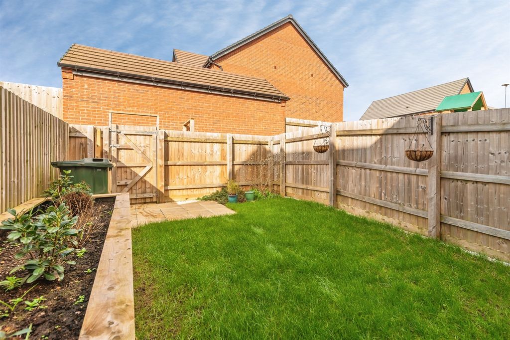 Property photo 2 of 14