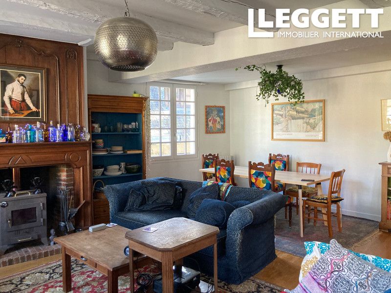 Property photo 2 of 10