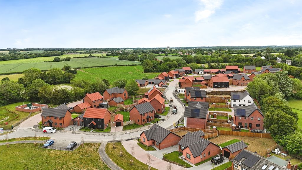 Property photo 3 of 12