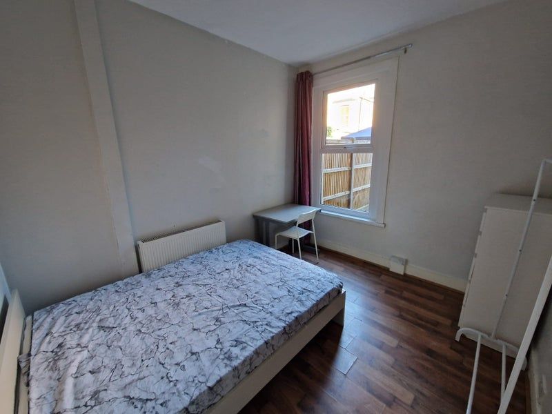 Property photo 1 of 4