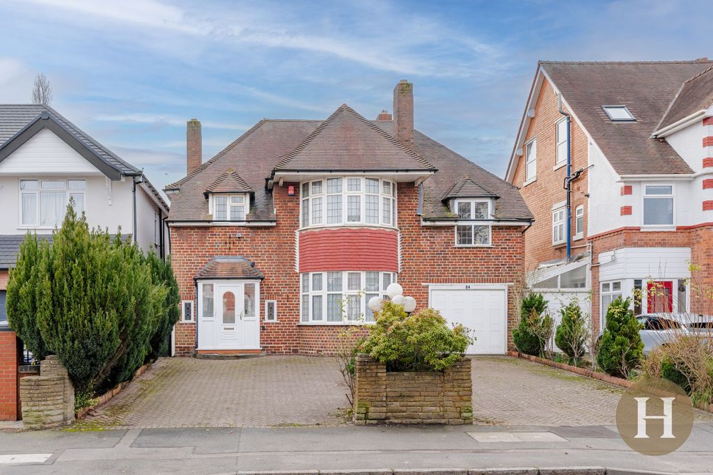 Property photo 1 of 40