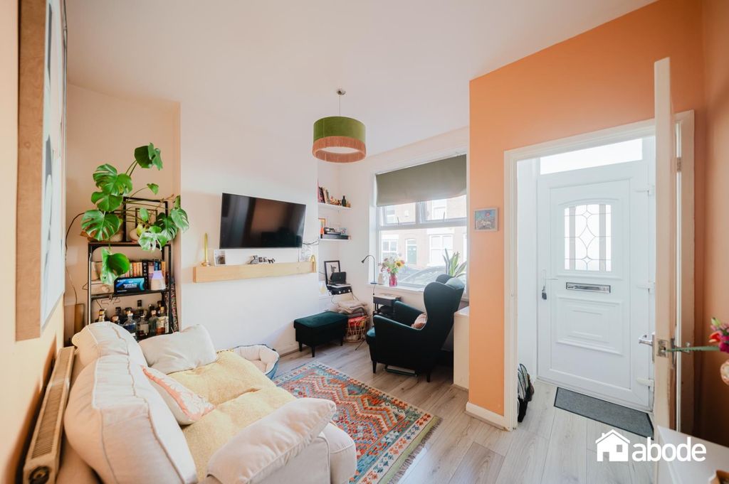 Property photo 3 of 15 Dsc03746-Hdr.Jpg